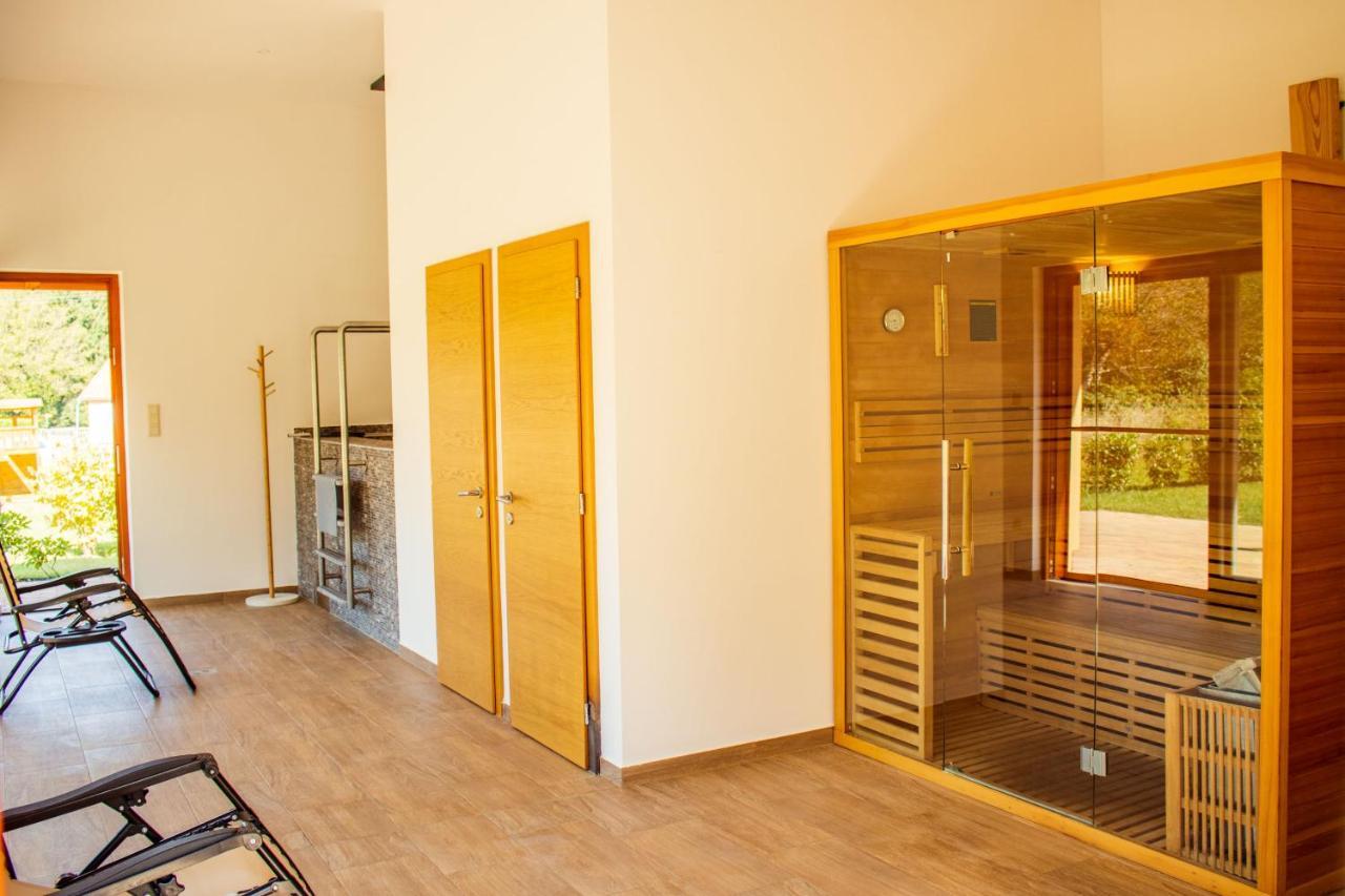 Vendvideki Pihenohazak Apartment Felsoszolnok